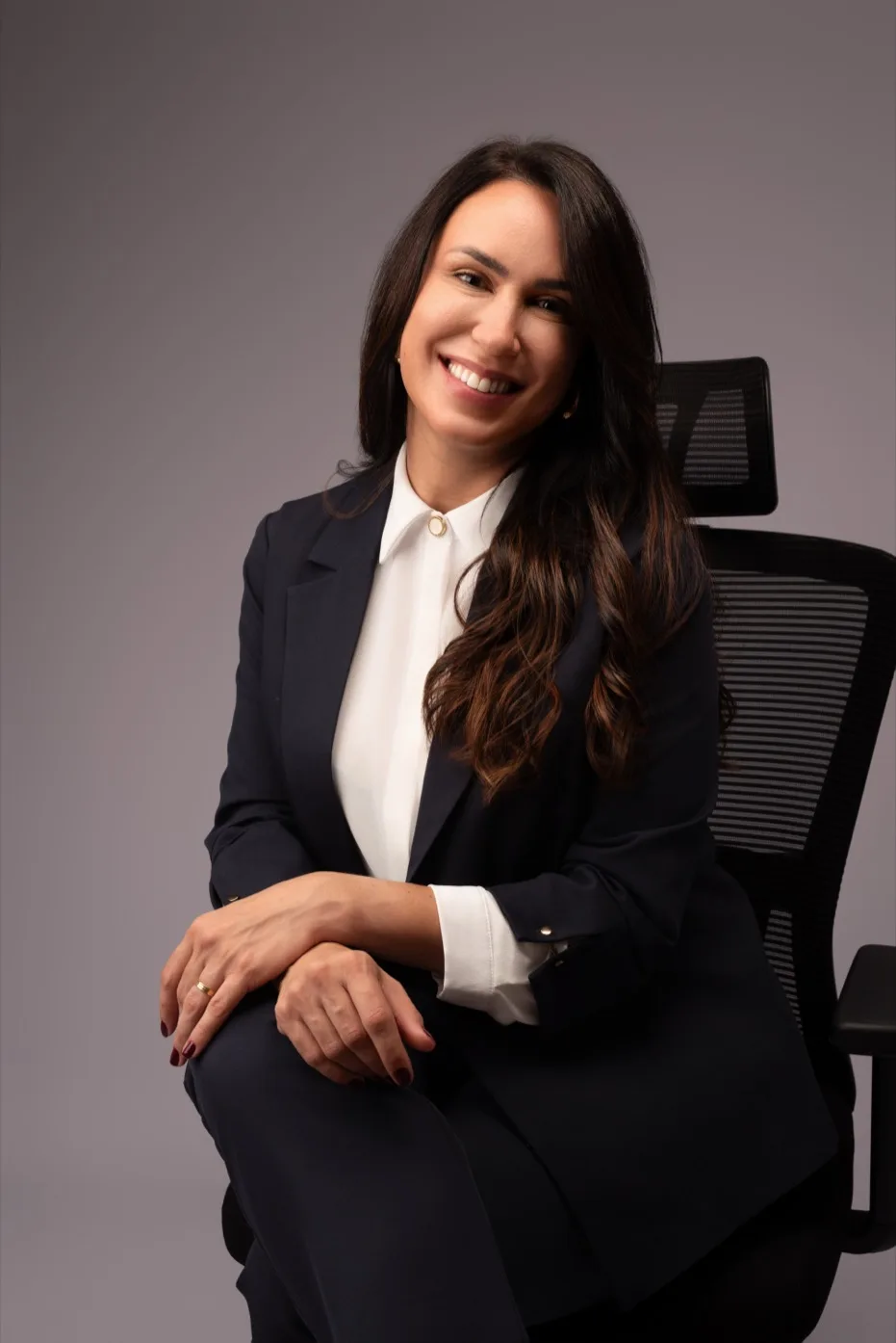 Retrato profissional de Aline Marquet, consultora de planos de saúde empresariais